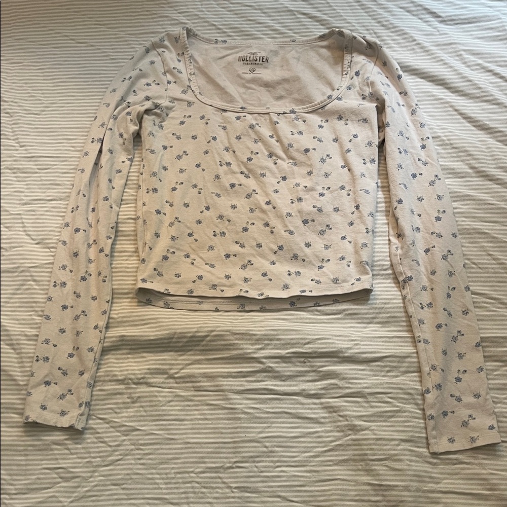 Hollister Crop Top with Blue Floral Design